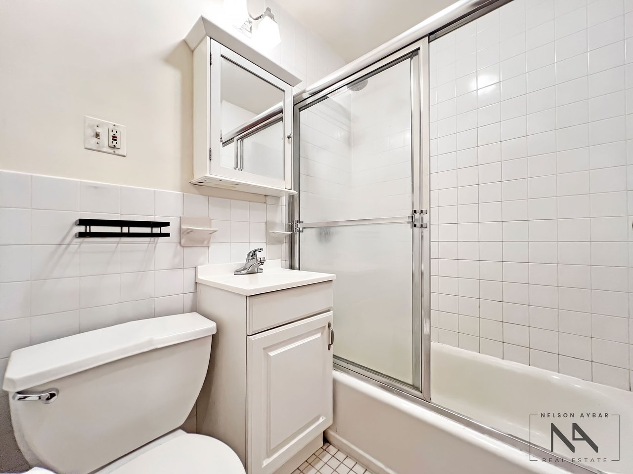 195 5th Ave #1A