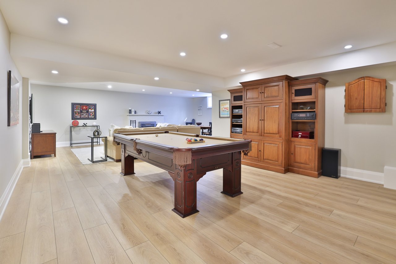 2464 Deer Run Avenue