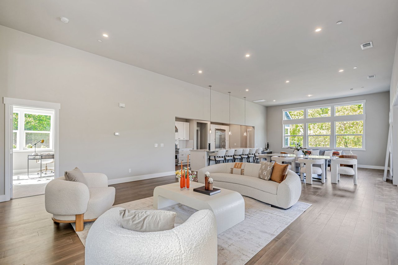 12 Rose Ct Novato