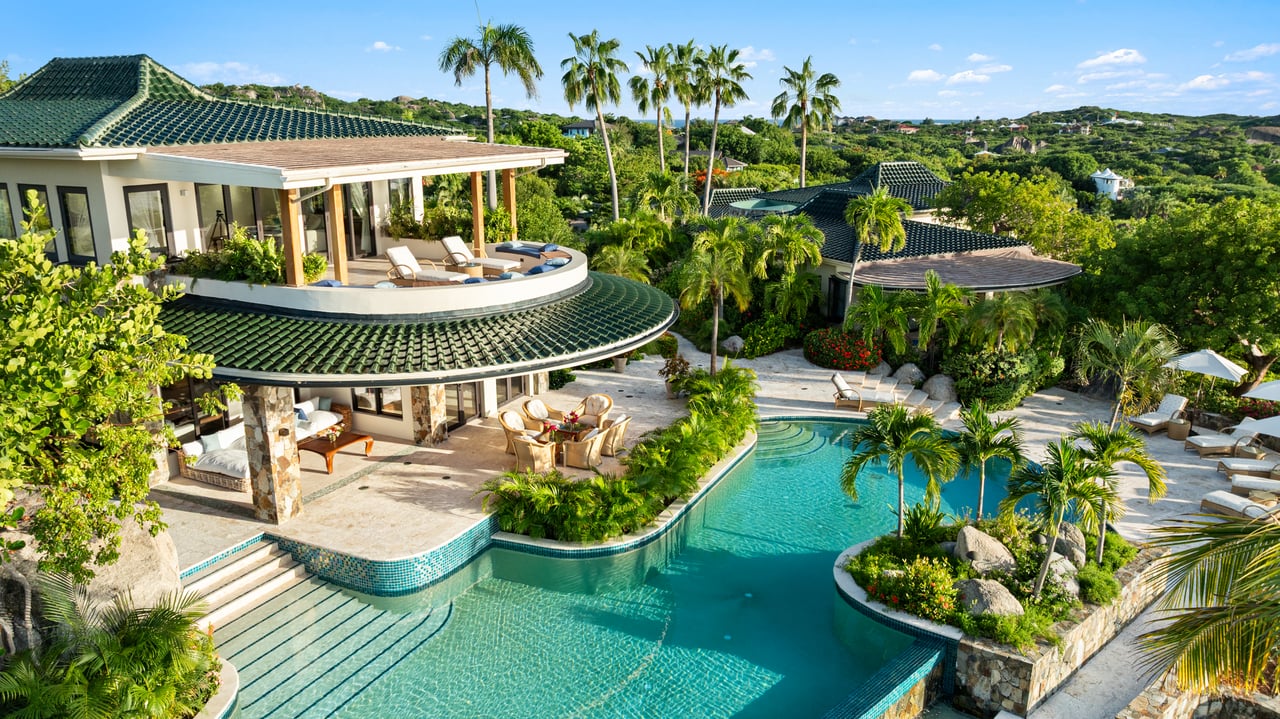 Valley Trunk Estate 