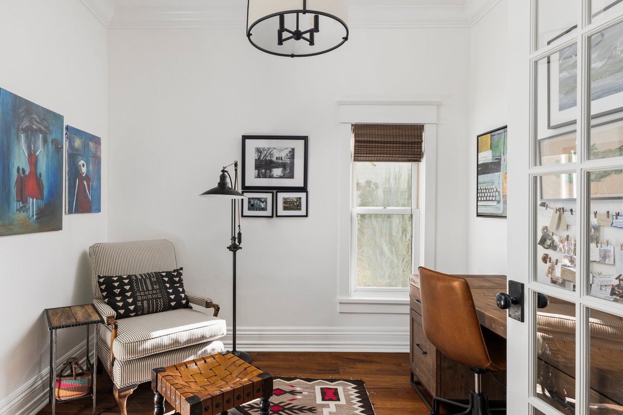 1830 Mapleton Avenue