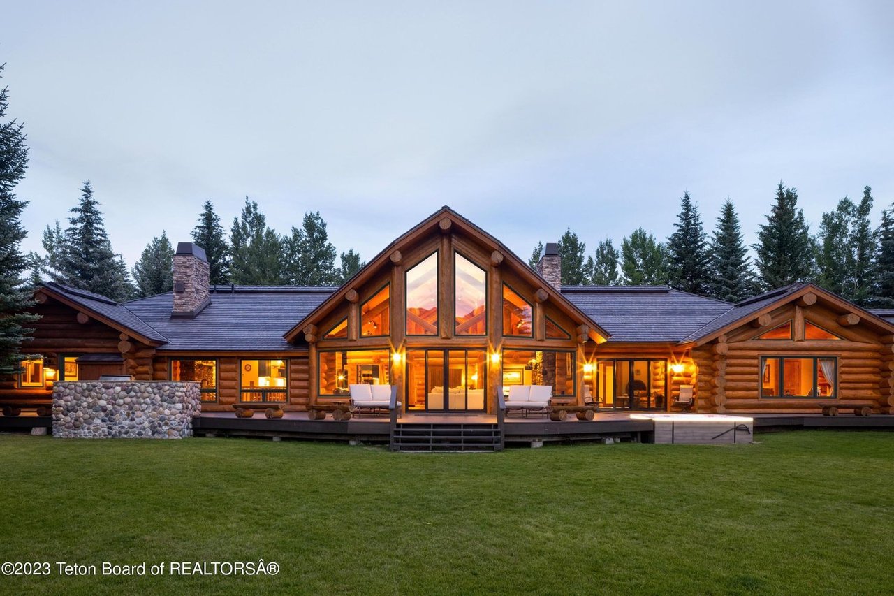 6595 N Upper Cascade Dr