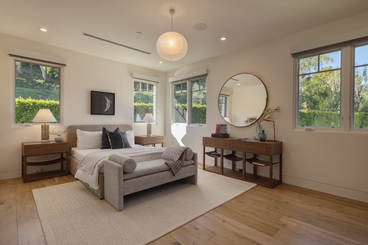 1722 San Remo Dr, Pacific Palisades