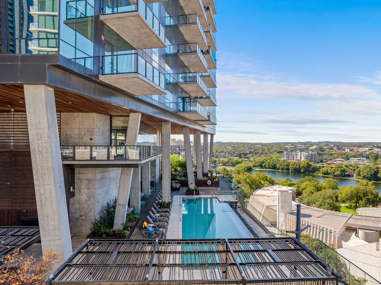 70 Rainey Street #2701 | DOWNTOWN