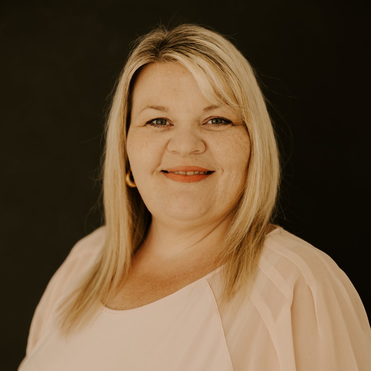 Autumn Higdon Chattanooga, TN Real Estate Agent Headshot