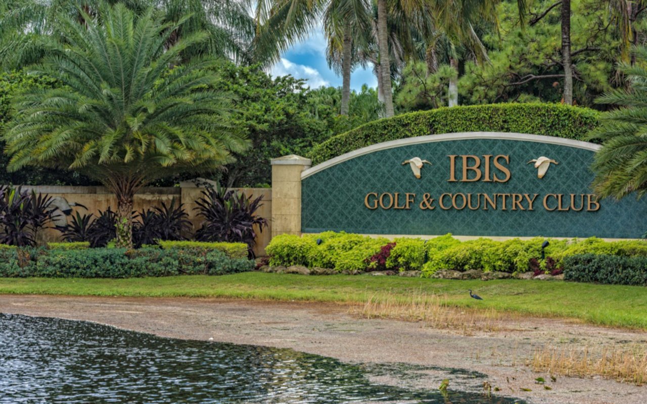 Ibis Golf & Country Club