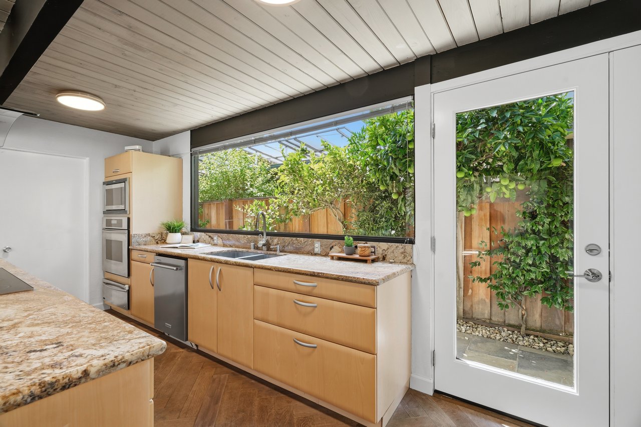 387 Vasquez AVE