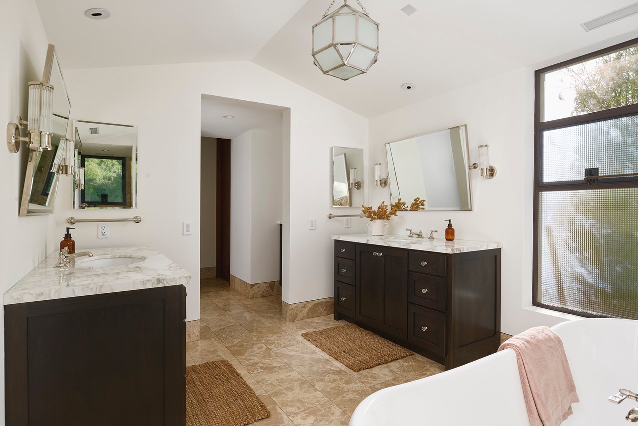 514 W ROSE Lane, Phoenix