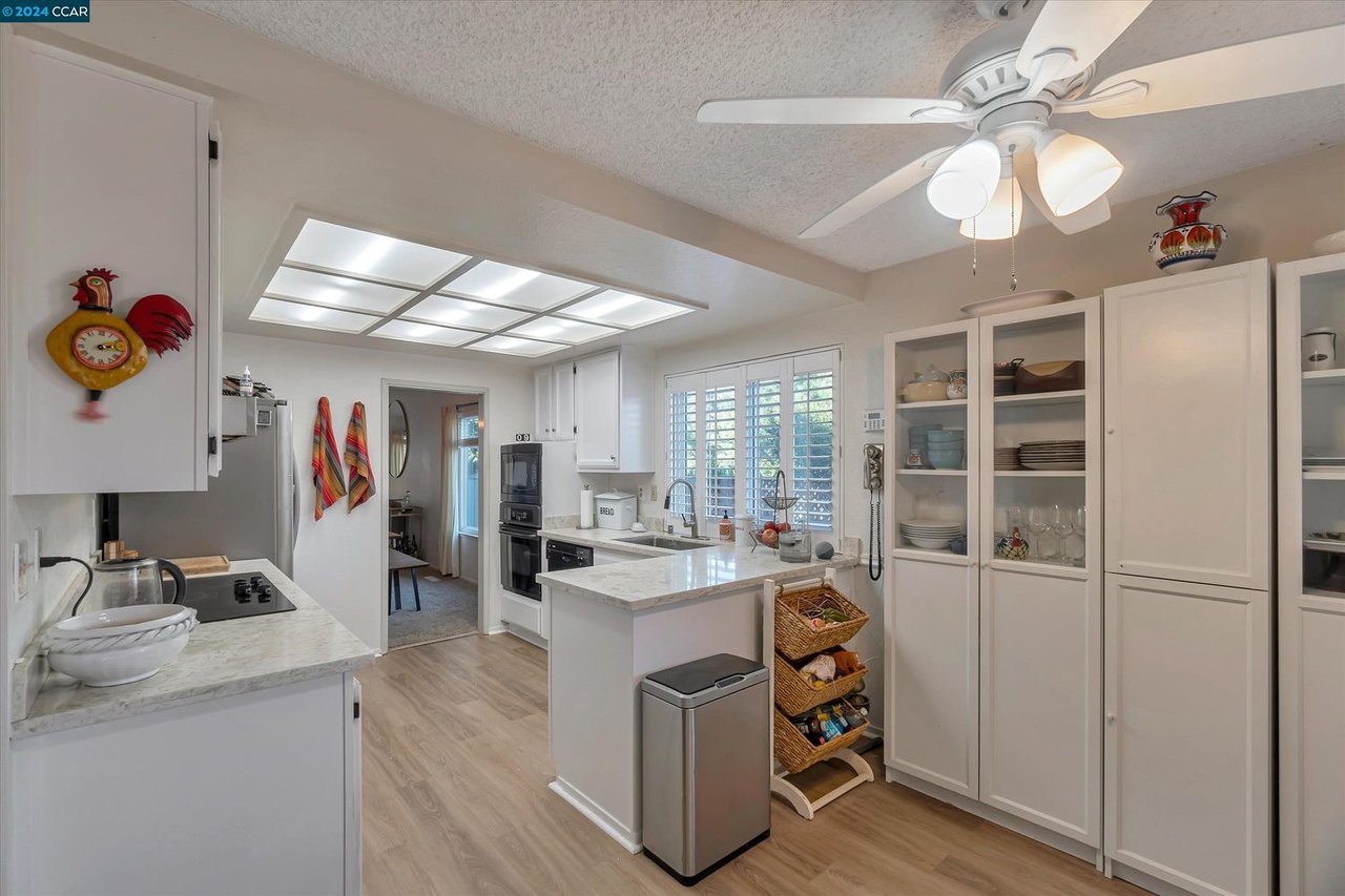 2216 Bristlecone Dr