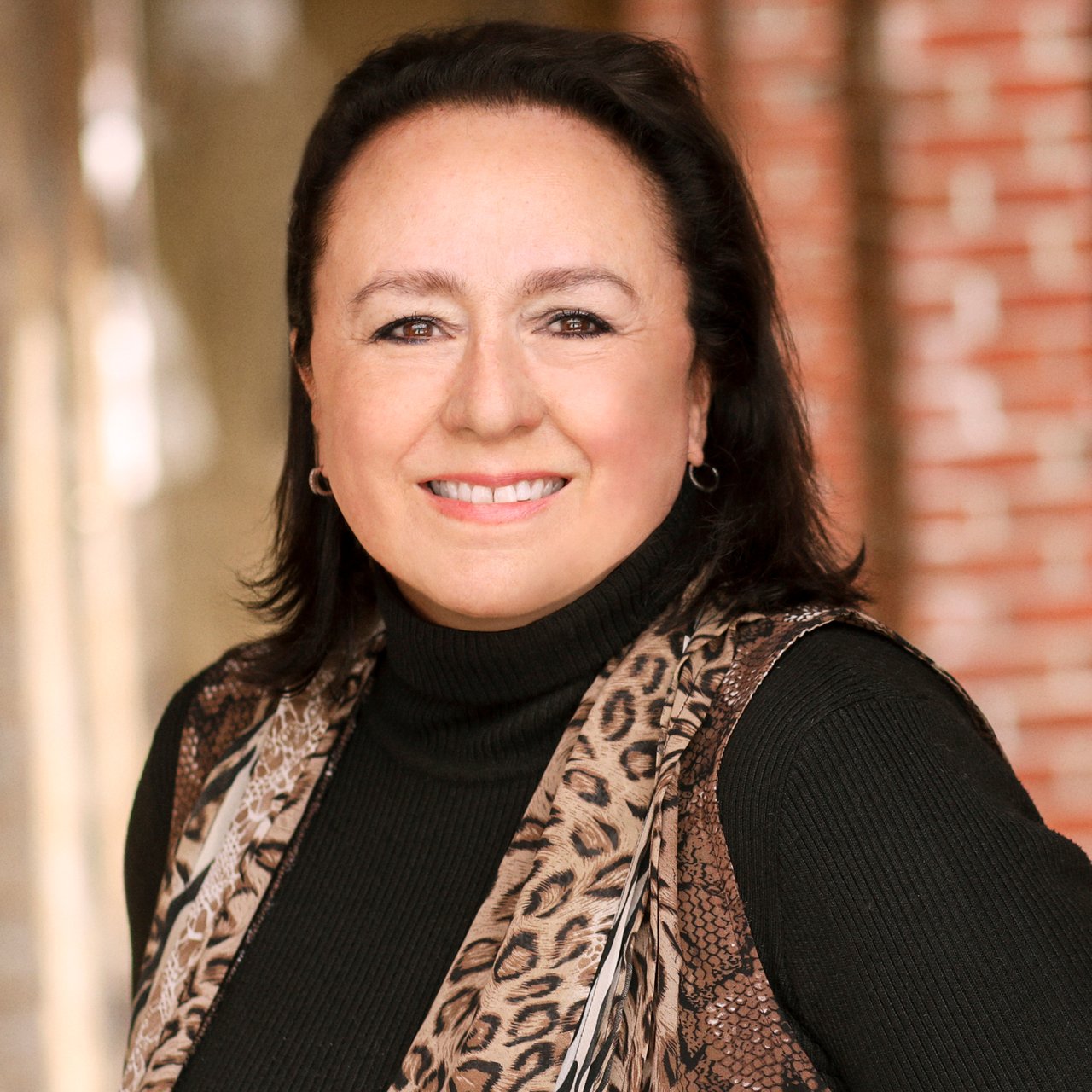 Diana Mora Montclair, NJ Real Estate Agent Headshot