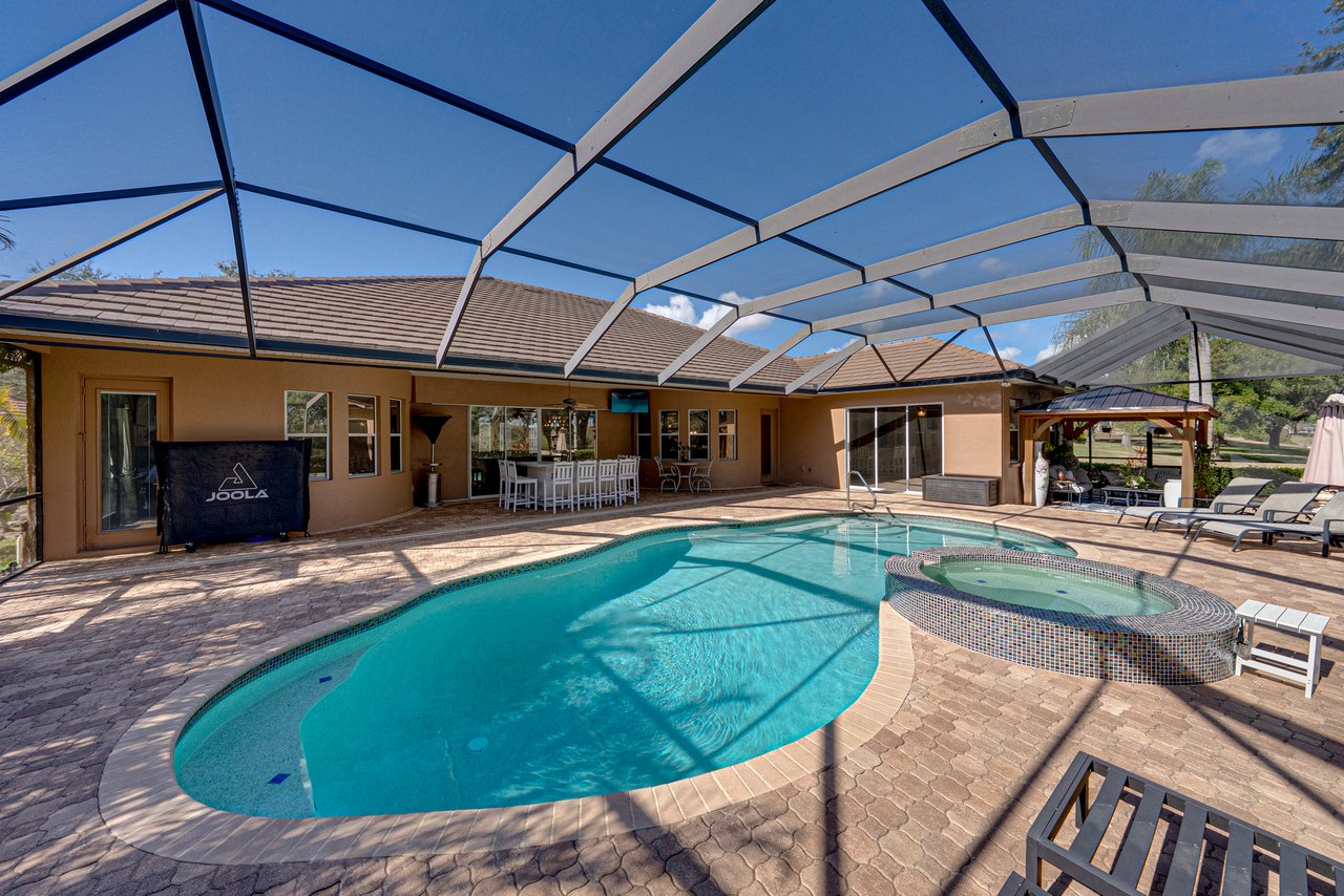 12852 GRAND TRAVERSE DR