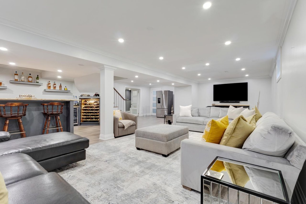 807 Indian Rd