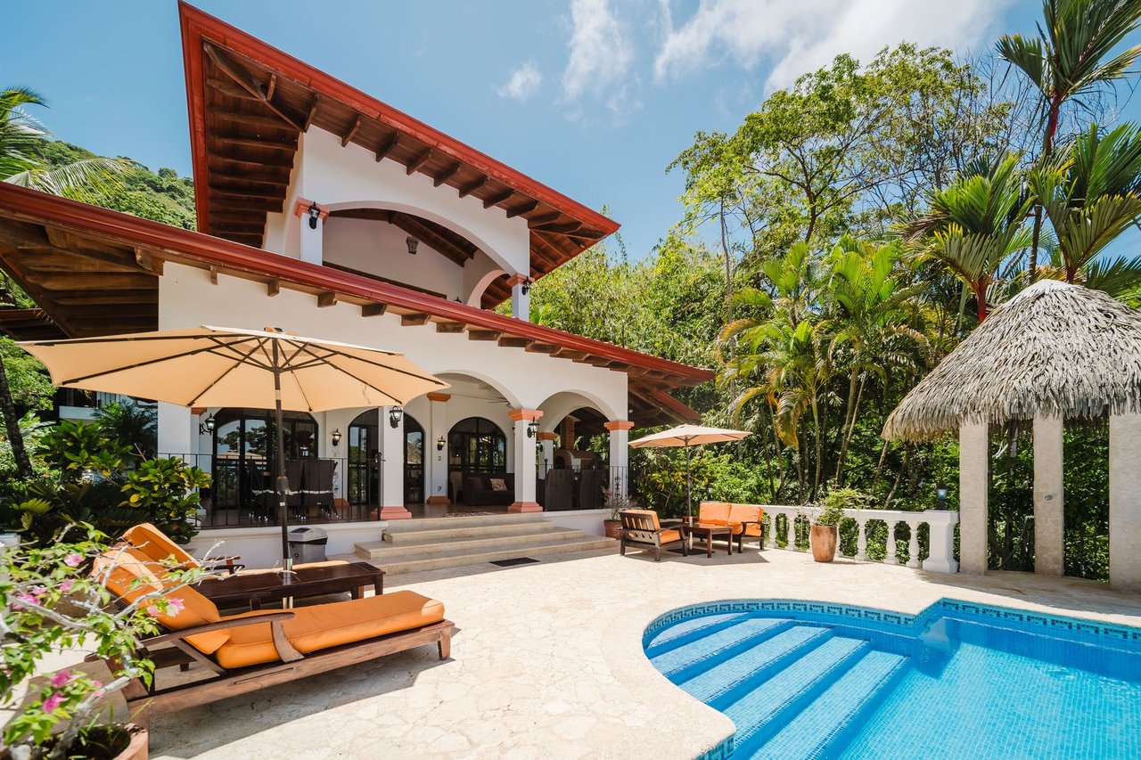 Luxury Boutique Hotel, Dominical, Puntarenas