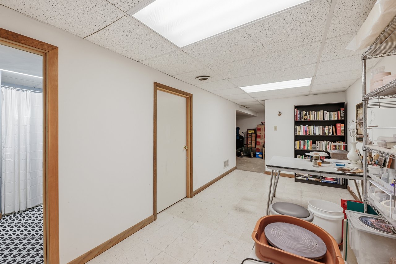1429 W Huron Street