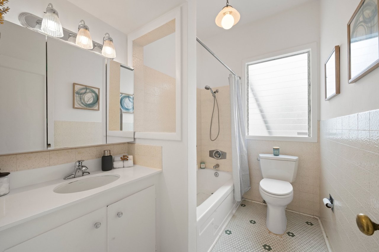 Looking in the bathroom, Outer Sunset San Francisco