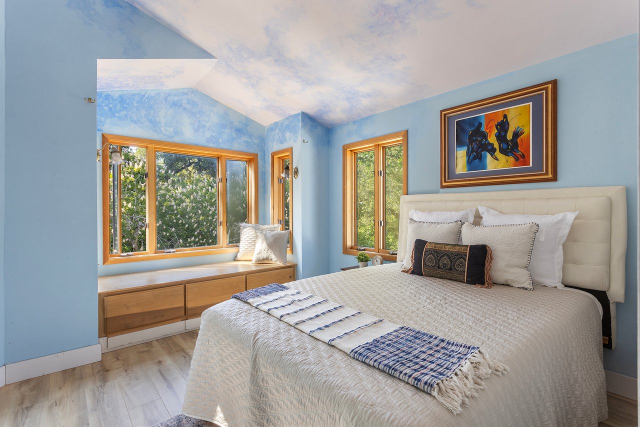 14275 Saratoga Ave, Saratoga