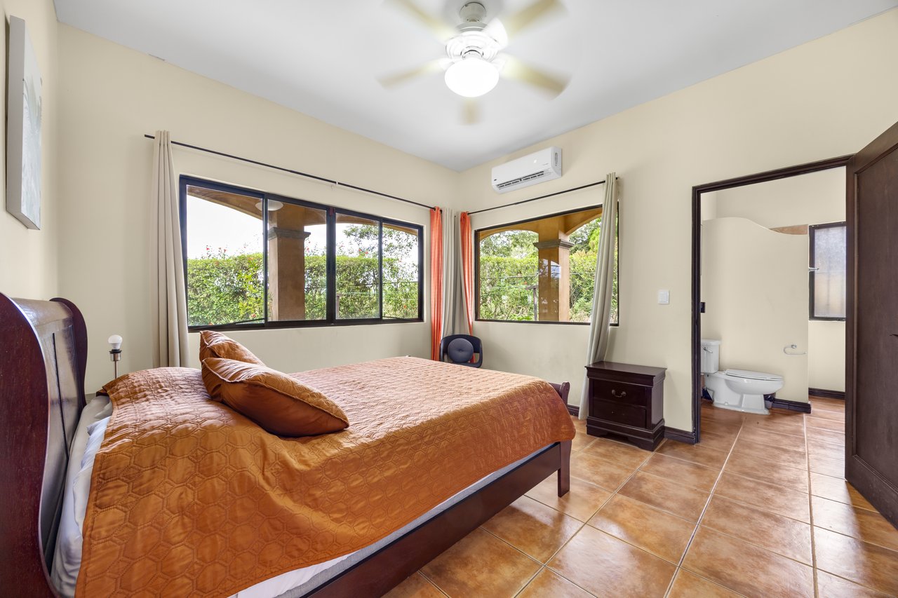 Casa de Vida, Altos de Flamingo | Mediterranean-Style Villa with Pool & Guest House Near Playa Flamingo