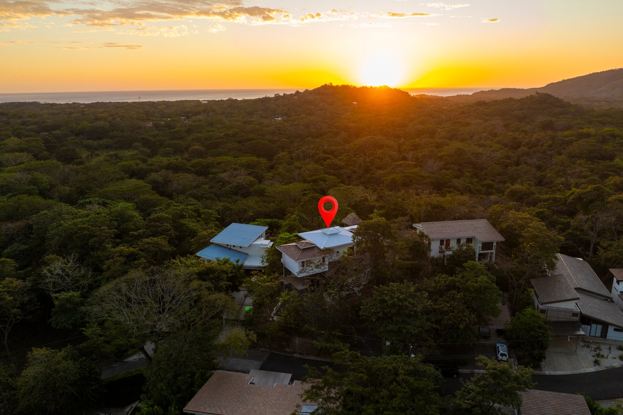 Casa Salinas – 3 beds ocean view home in playa grande