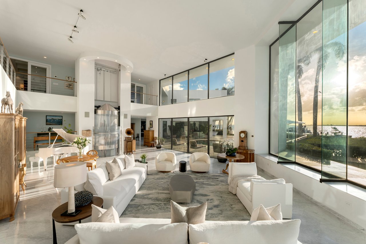 One of America’s Most Iconic Waterfront Estates