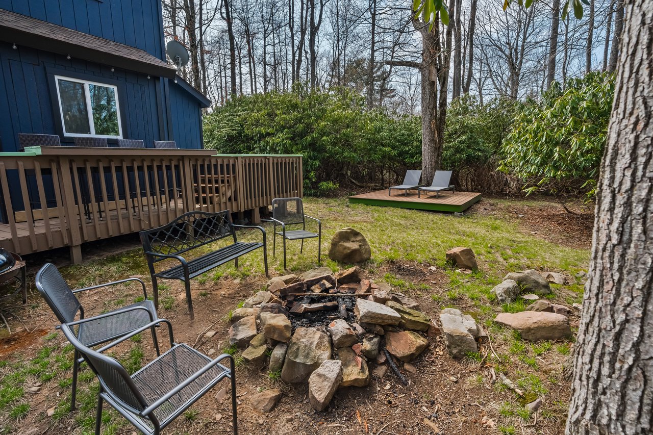 112 Crazy Horse Court