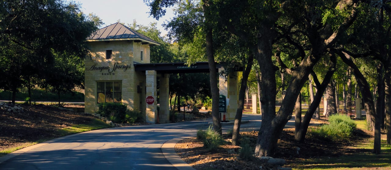 Luxury custom home in Anaqua Springs Ranch near San Antonio and Boerne Texas