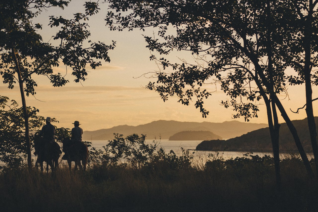  Punta Sabana & Mar Serena