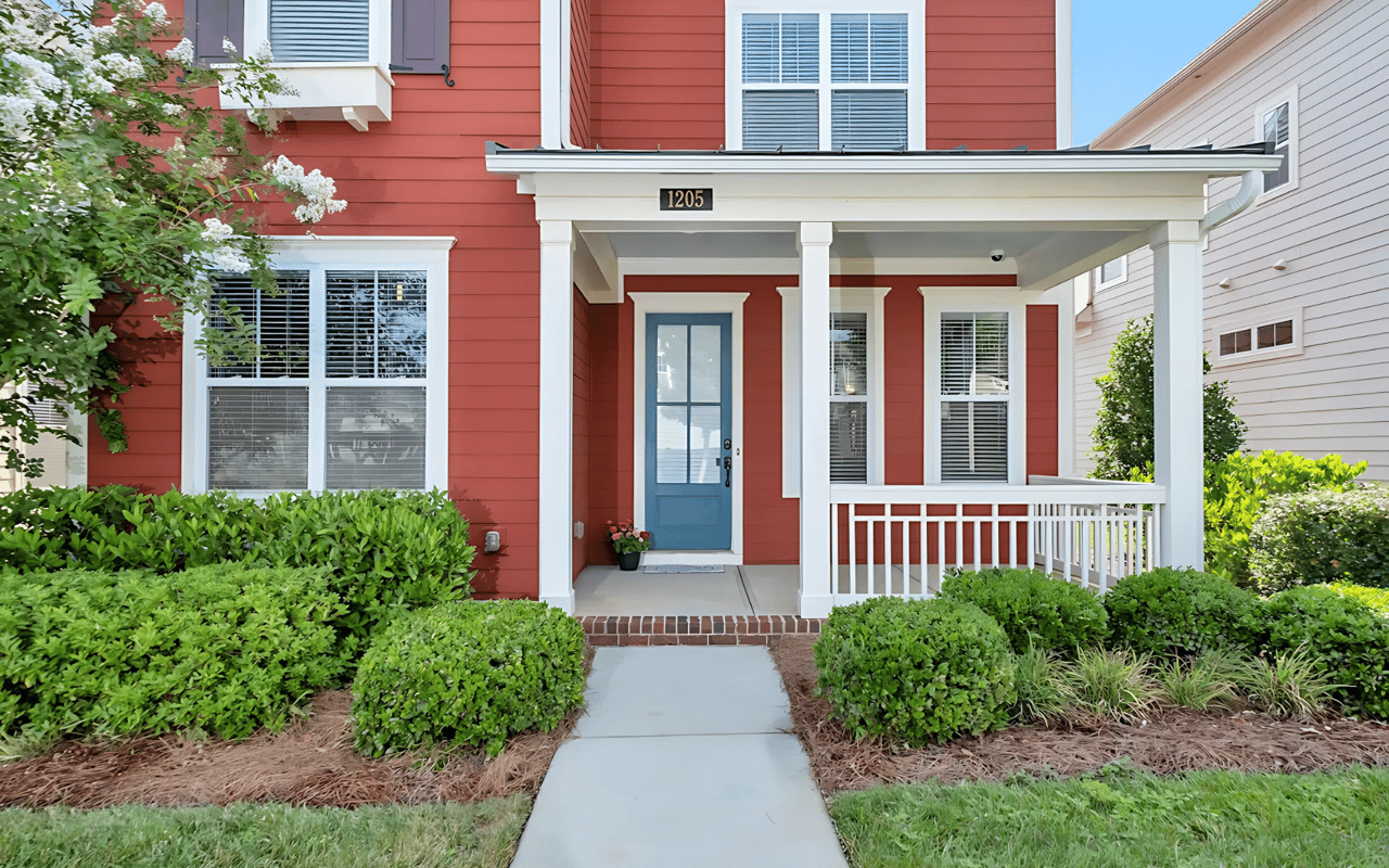 What Does Homeowners Insurance Cover? Beginner's Guide