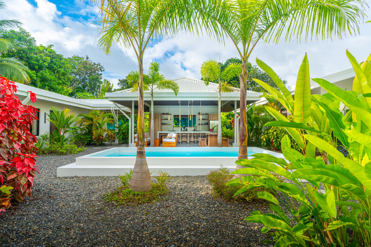 Income Ready Boutique Investment near Whale's Tail Beach