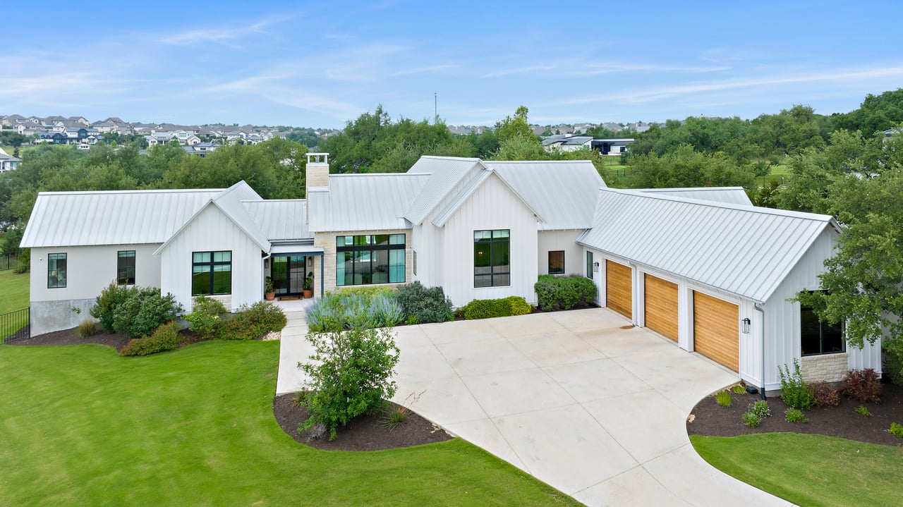 15025 Grumbles Lane