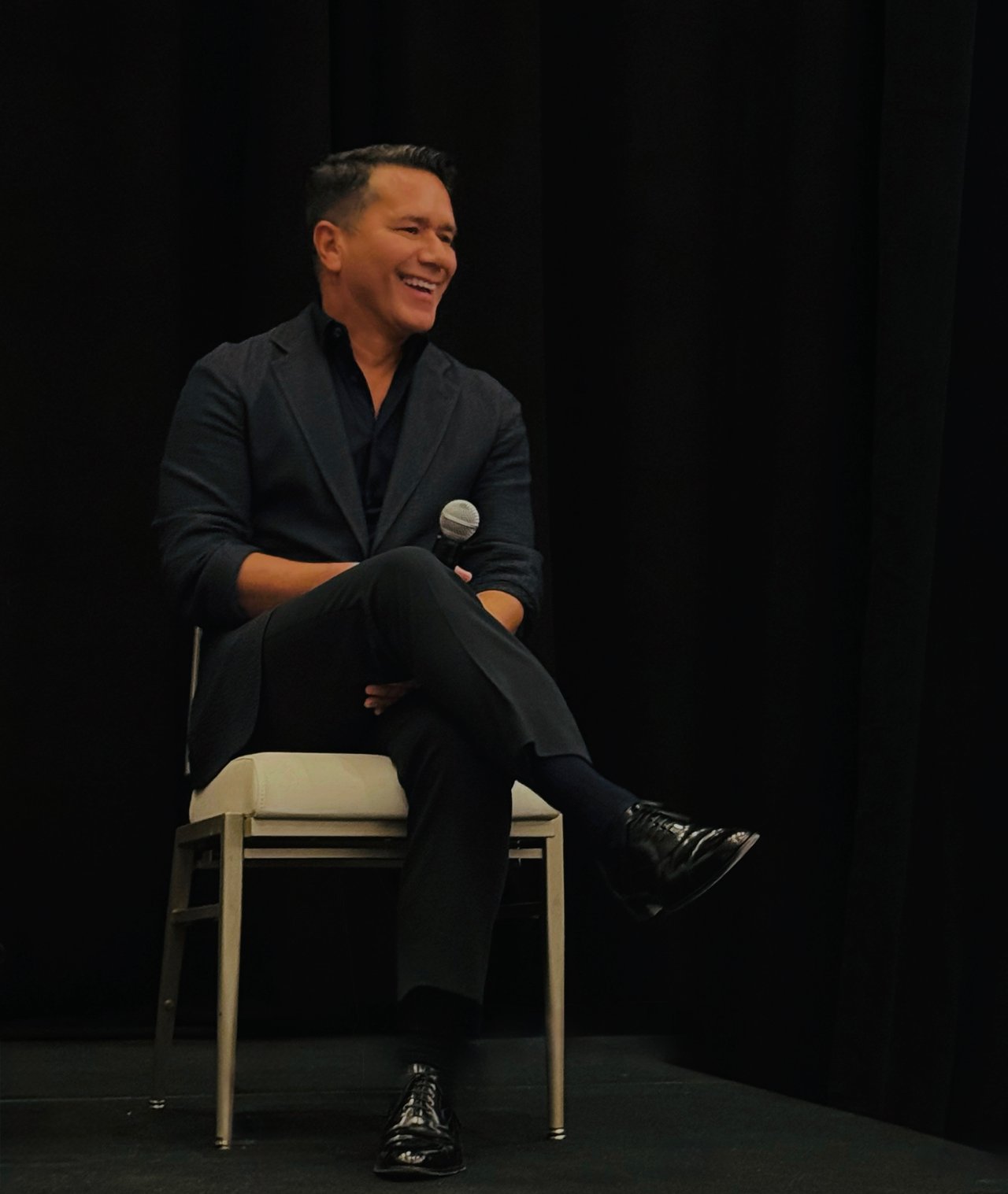 Catch Ricardo on the global stage