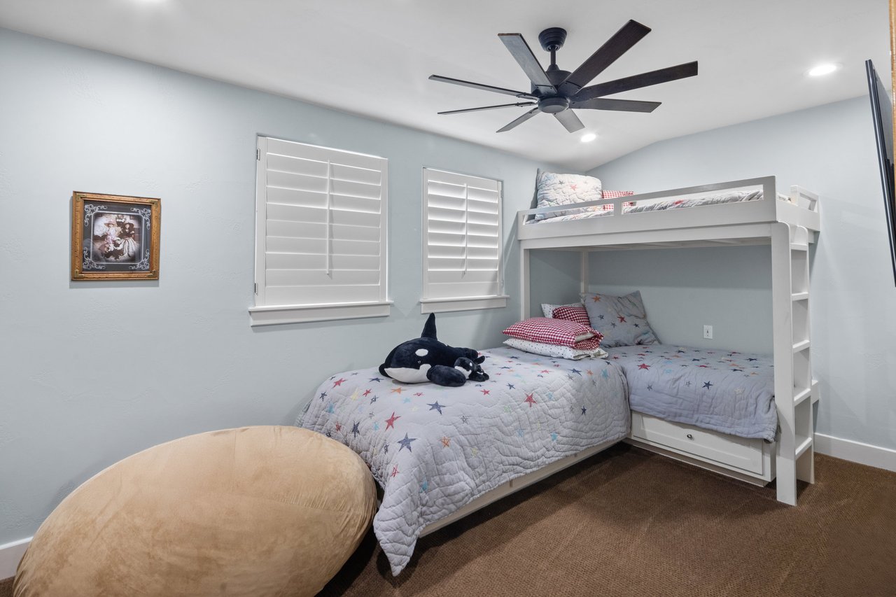 1450 Los Escondidos ST