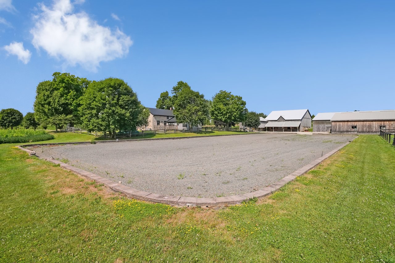 Extraordinary Equestrian Estate