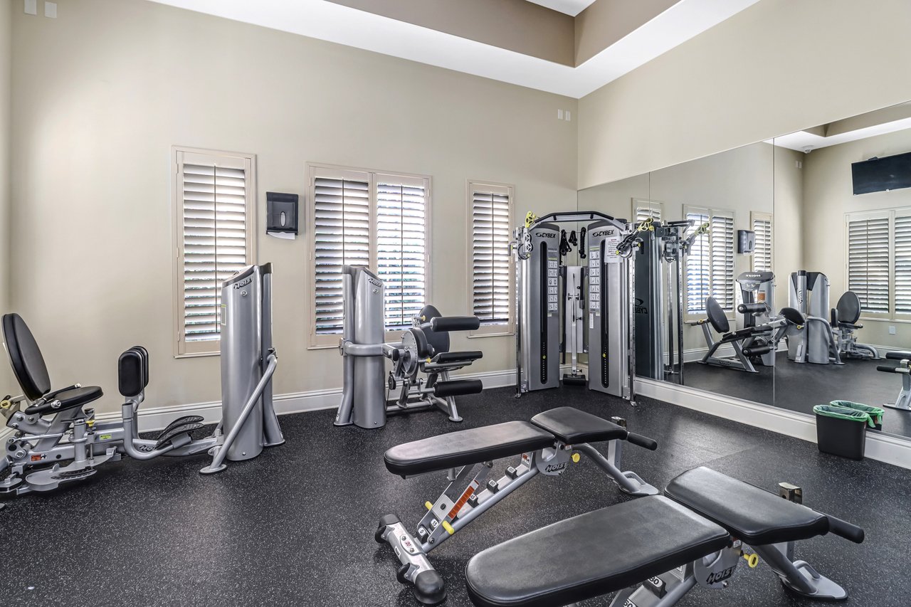562 Avellino Isles CIR # 201
