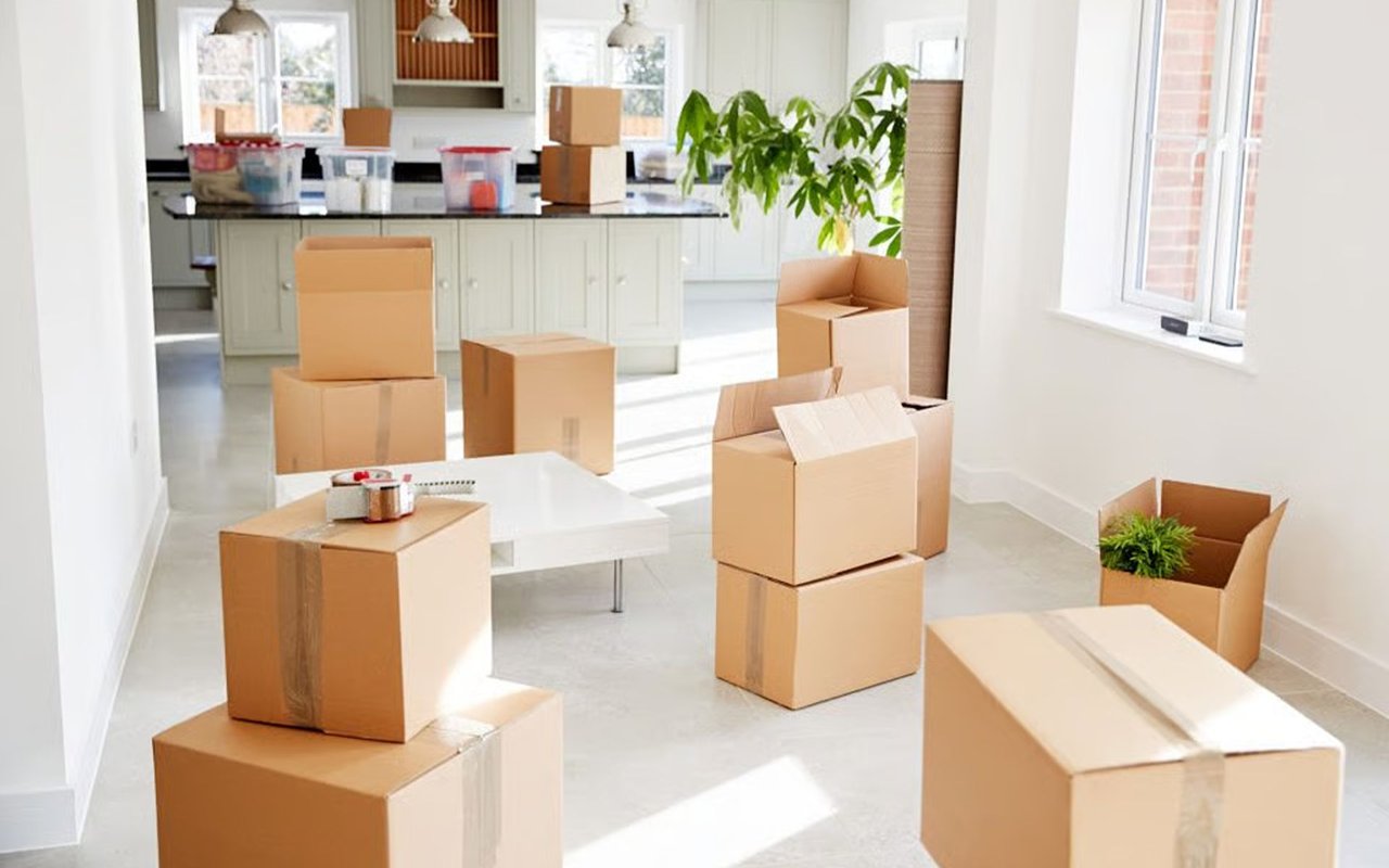 6 Tips to Help You Downsize Before Moving
