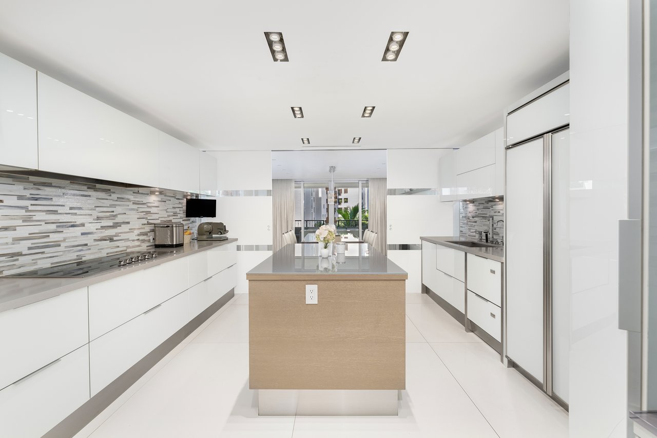 5134 Fisher Island Drive