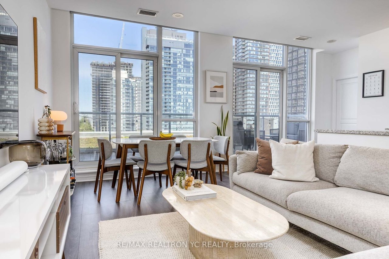 A GEM IN THE HEART OF DOWNTOWN 