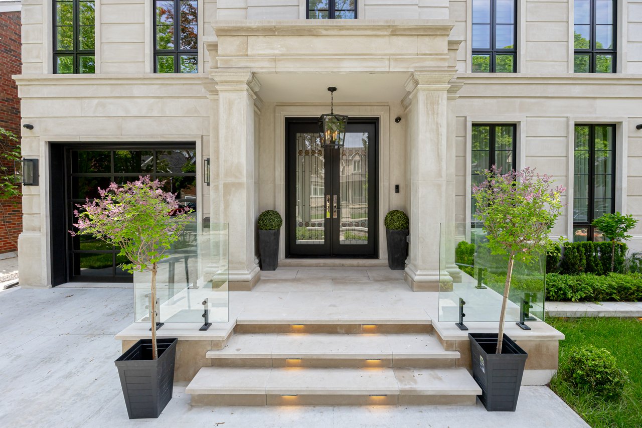 Hot off the Press | Toronto Star | 335 Lytton Blvd