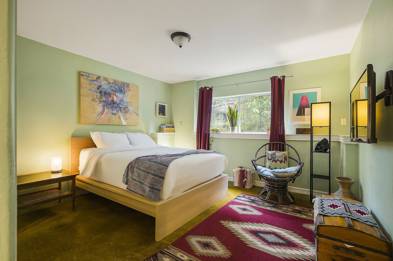 Historic East Austin Home near the French Legation with Artistic Soul, Airbnb History & Limitless Potential