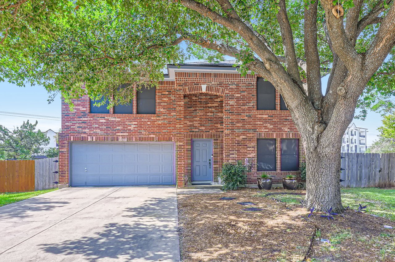 15300 lola Cove