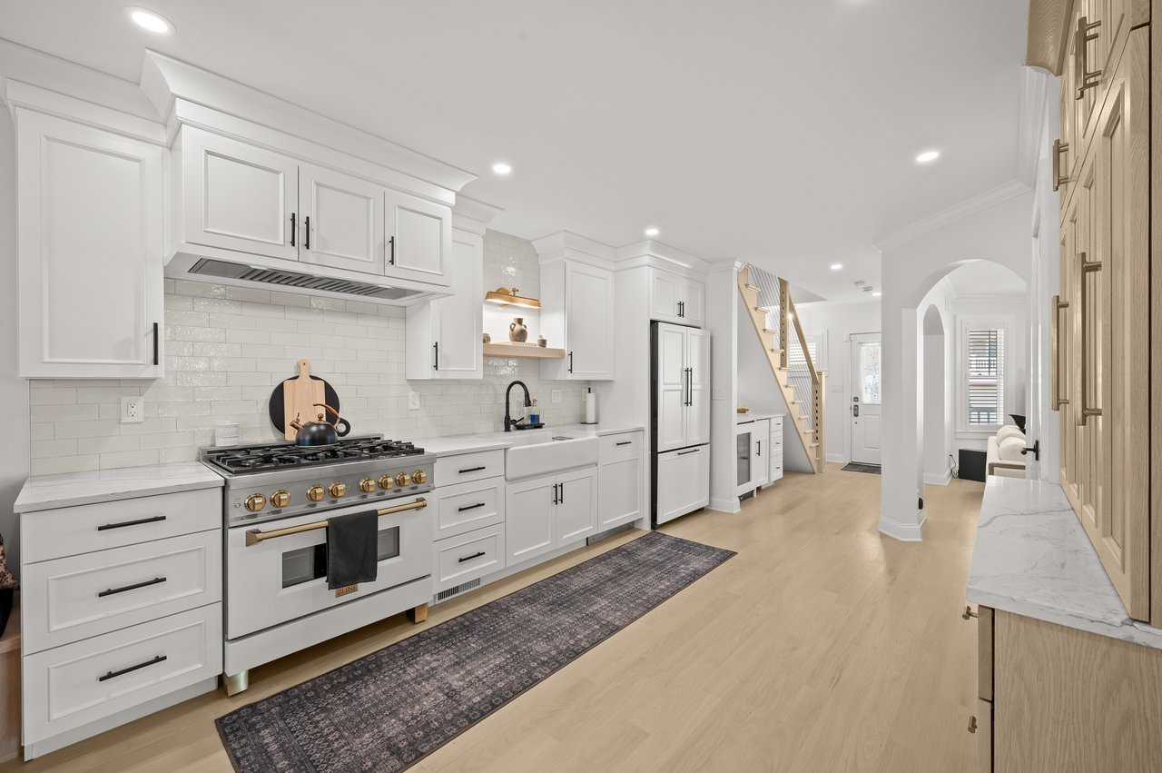 909 Lions Park Drive