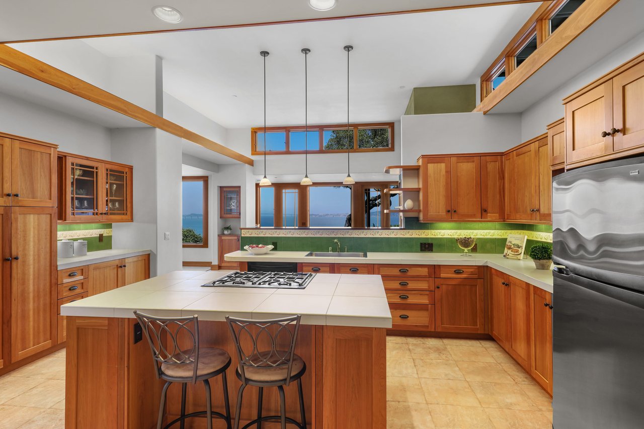 Paradise Retreat