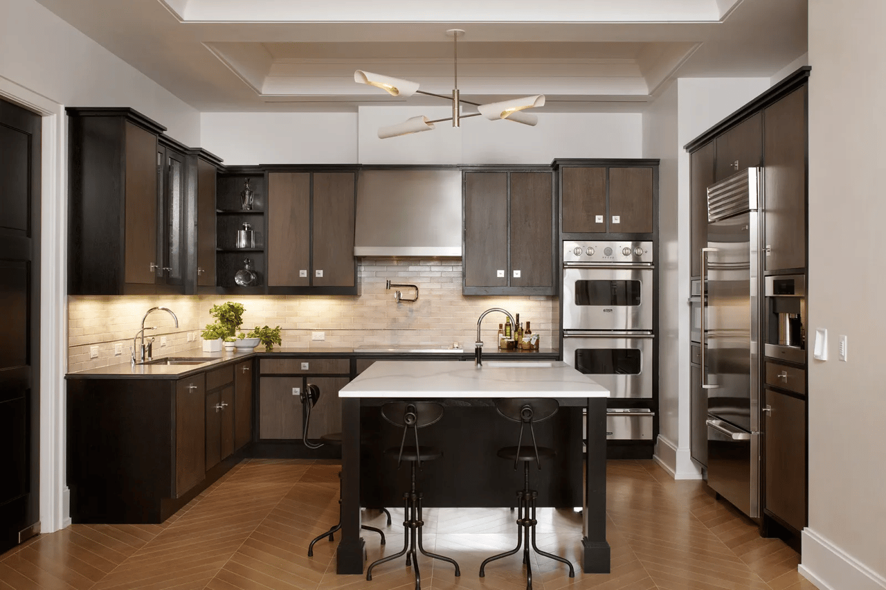 212 West 18th Street #8C