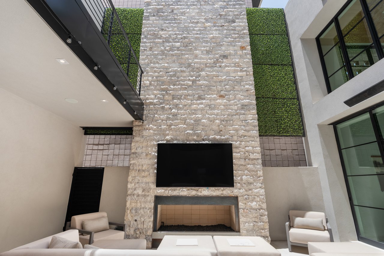 Luxury modern townhomes in Old Town Scottsdale, Arizona