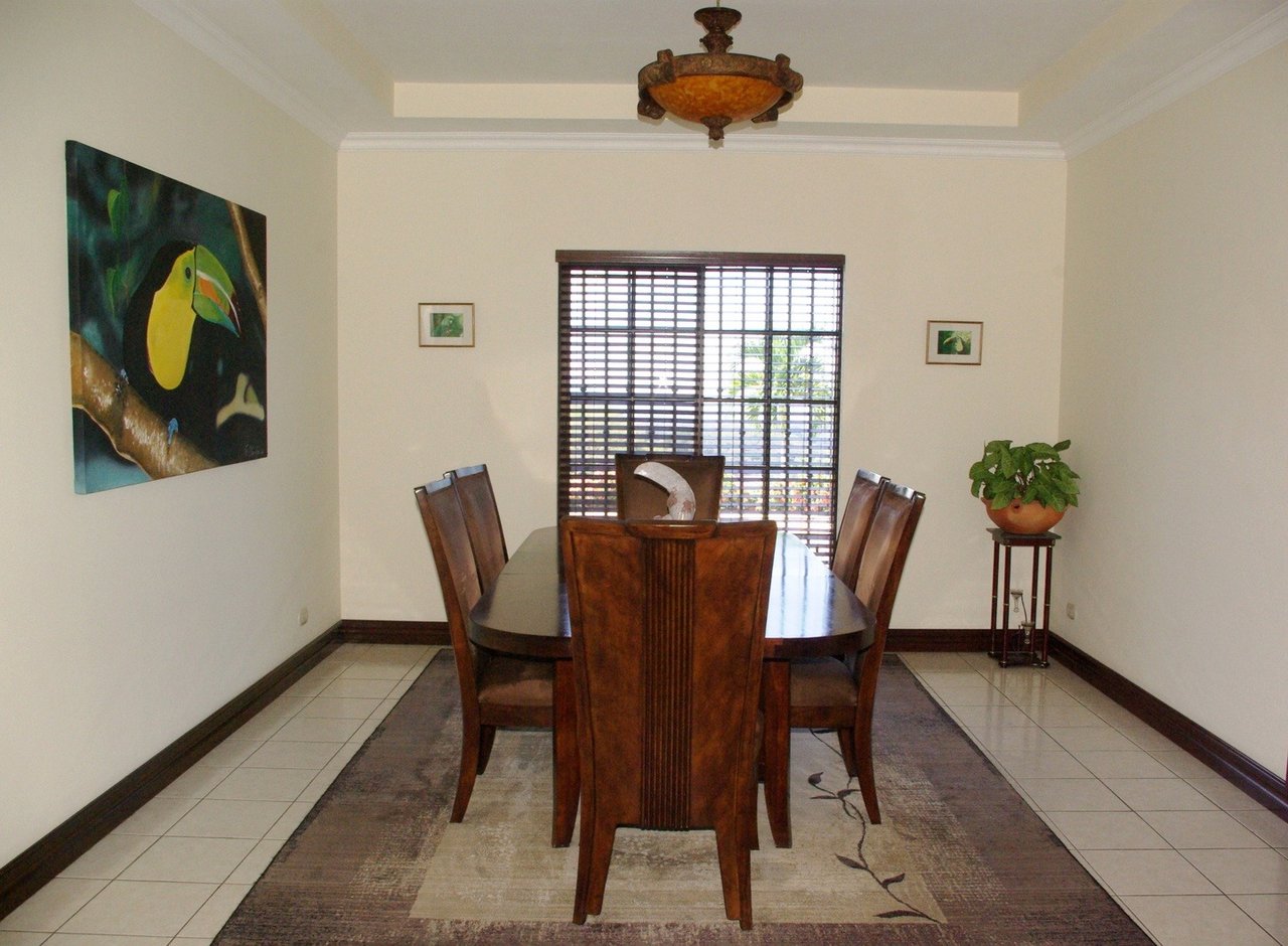 Luxurious Country Villa