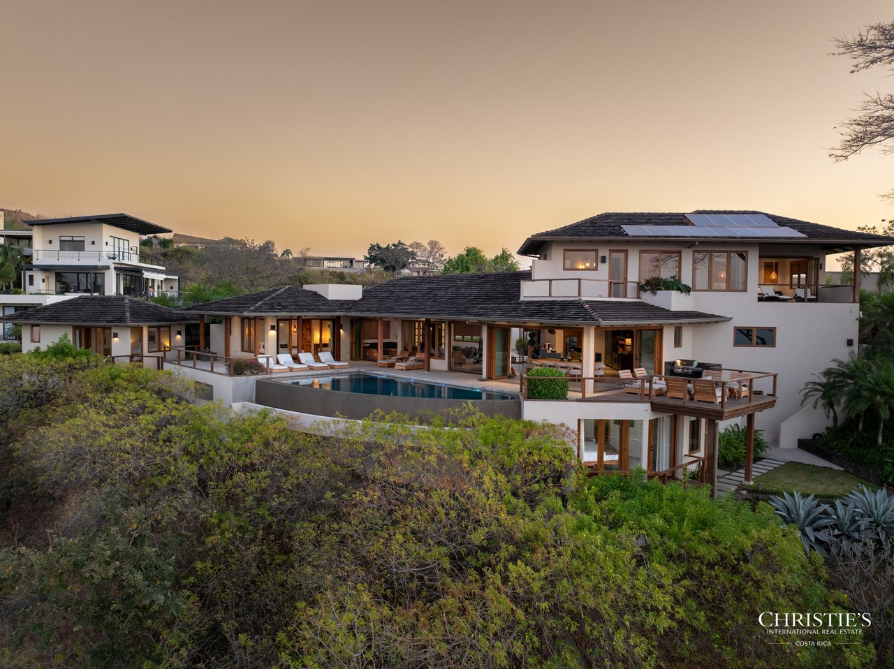 Casa Tres Doces - El Tesoro Development