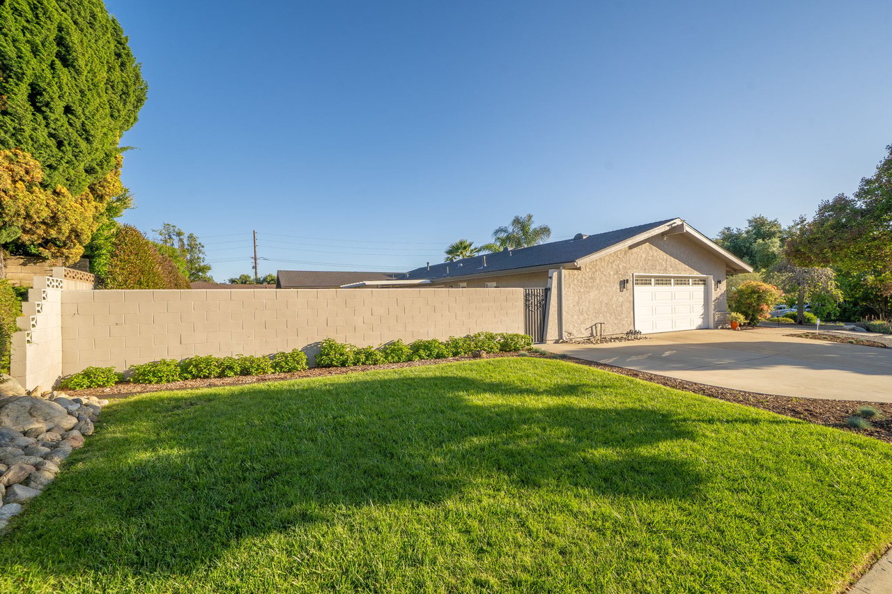 2128 N Villa Maria Road