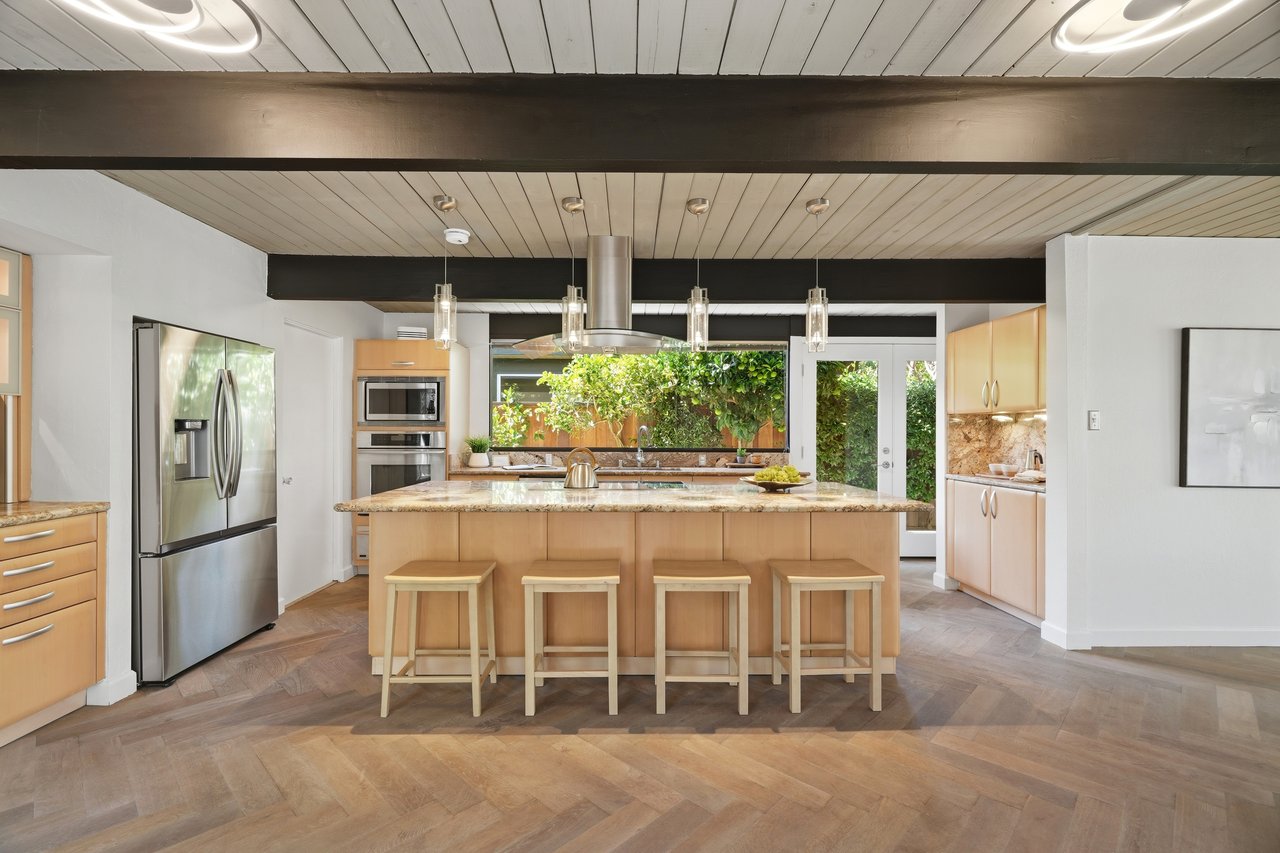 387 Vasquez AVE