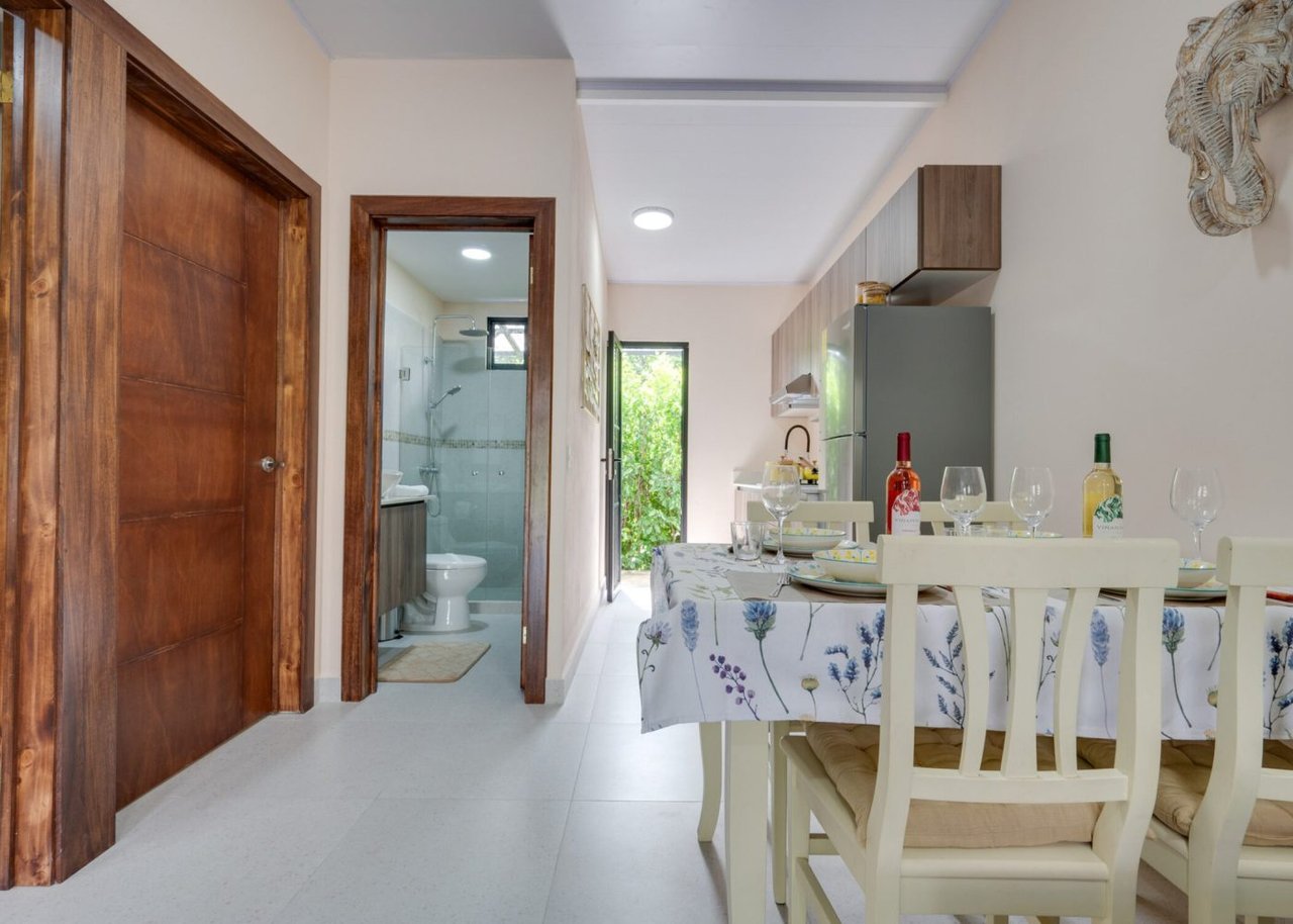 Casa Fresco, Laurel #18, Playa Potrero, Guanacaste