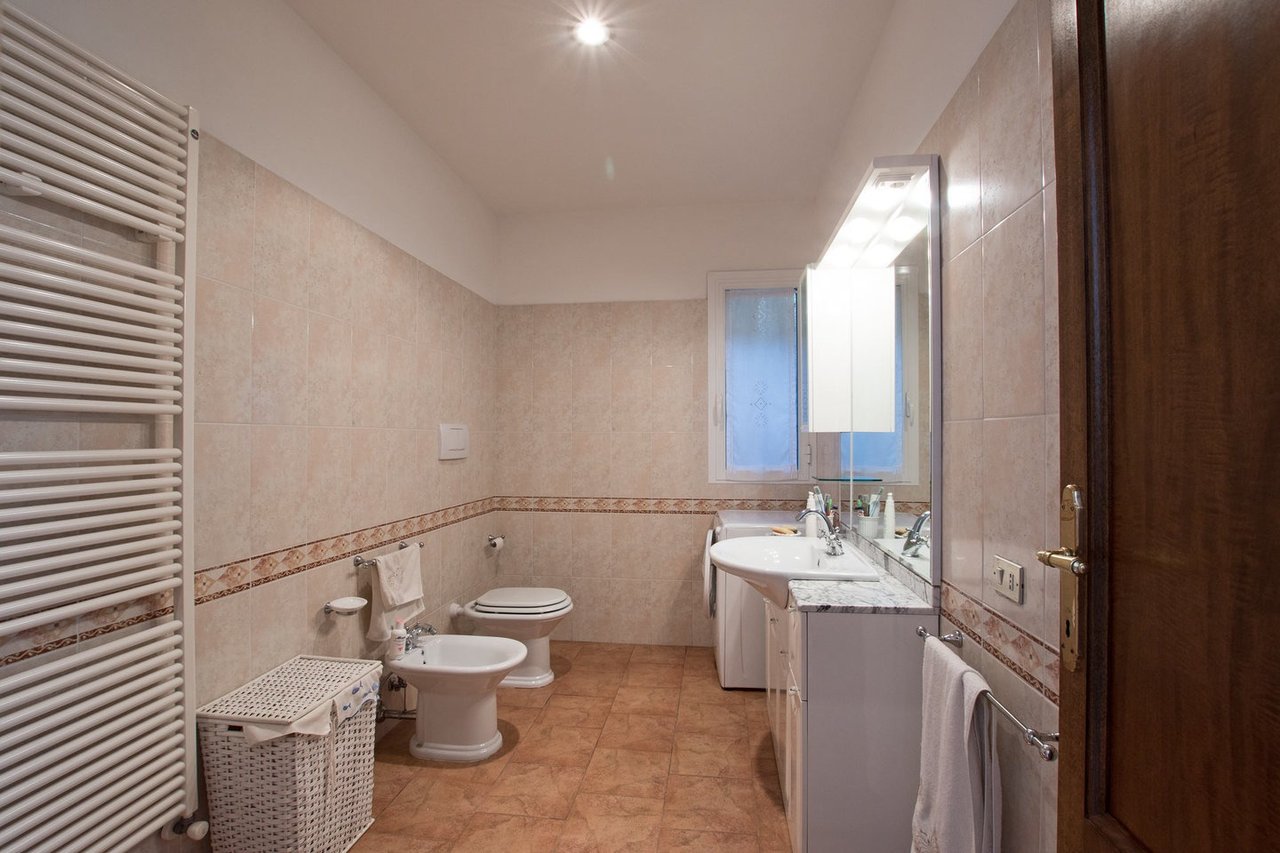 Villa Overlooking The Sea