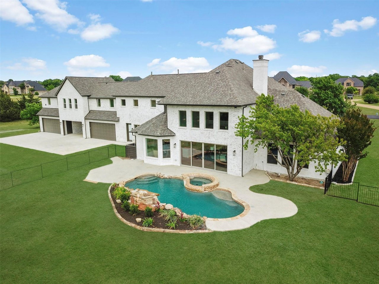 1501 Harvest Ridge Lane